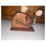 Vintage Jiffy Way metal poultry egg scale