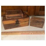 3 small wooden boxes