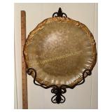 Pottery platter in iron wall hanger