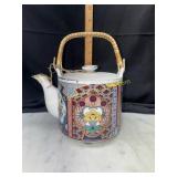 Imari ware Japanese teapot