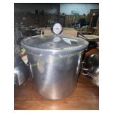 Presto pressure canner/cooker