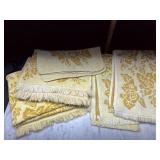 Vintage callaway towel set