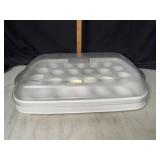 Pampered chef deviled egg carrier