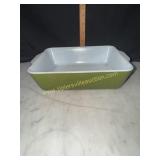 Pyrex verde green baking dish