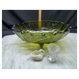 Green fruit bowl, Lenox swan and toothpick holder