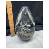 Art glass egg swirl paperweight