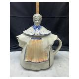 Shawnee granny Ann teapot