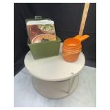 Vintage Tupperware measuring spoons and dinner is