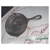 Hammered cast no3 skillet