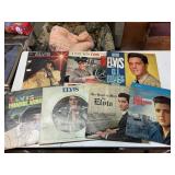 7 Elvis Presley vinyl records- GI Blues, paradise