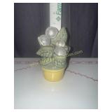 Vintage flowerpot measuring spoon holder