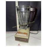 Vintage sunbeam avocado green blender no lid