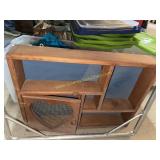 Country style wall shelf