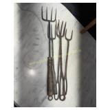 Primitive hearth and cooking forks