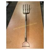 Tater forks