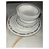Corelle Zenith dinnerware 4plc setting 16pcs
