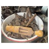 Collection of spigots and corks