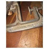 Oil lamp