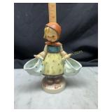 Goebel Hummel Mothers Darling #175 figurine