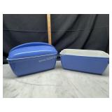 2 blue Hall refrigerator dishes only one lid