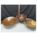 3 wooden bowls