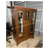 Vintage chiffarobe
