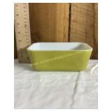 Pyrex verde green refrigerator space saver no lid