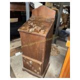 Sought after Vintage wooden hand crafted tater