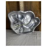 Wilton spiderman cake pan