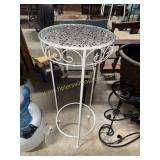 Metal plant stand