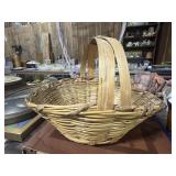 Wicker basket