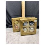 Victoria Christmas ball ornaments set of 8