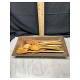 Wooden tray and assorted wooden spoons set
