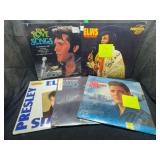5 Elvis vinyl records
