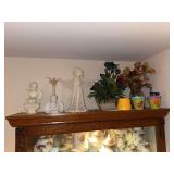 Shelf decor lot with ceramic angels and floral arrangements