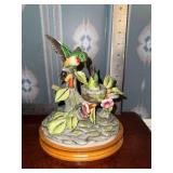 Royal Crown porcelain hummingbird figurine American Bird Collection by Jonathon Byron