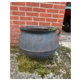 Cast Iron Pot Cauldron with Three Legs and Dual Handles