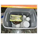 Tote of China and other dishes