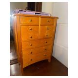 Table top jewelry chest