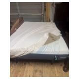 Adjustable queen size bed