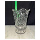 Crystal pedestal vase