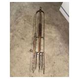 Primitive mole trap