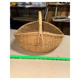 Woven gathering basket
