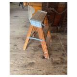 Step ladder