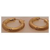 14 K Gold Earrings 3.8 G