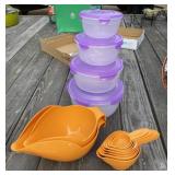 Pour-Fect Measuring Cups & Bowls & More
