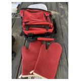 Roller Cooler Bag, Neoprene Oven Mits