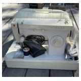 Singer Sewing Machine