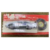 Hot Wheels Red Line