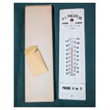 Wow! Arthur IH Thermometer